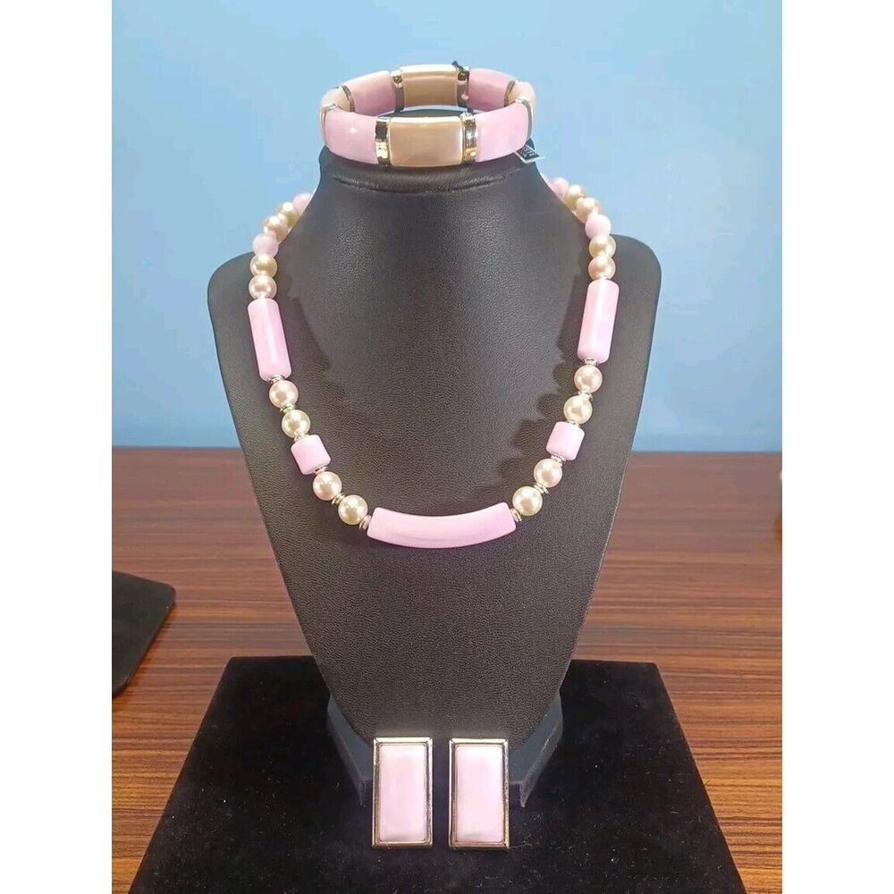 Vintage Genuine Lucite Pink White & Silver Toned Set Necklace,Bracelet & Earring - Picture 6 of 9